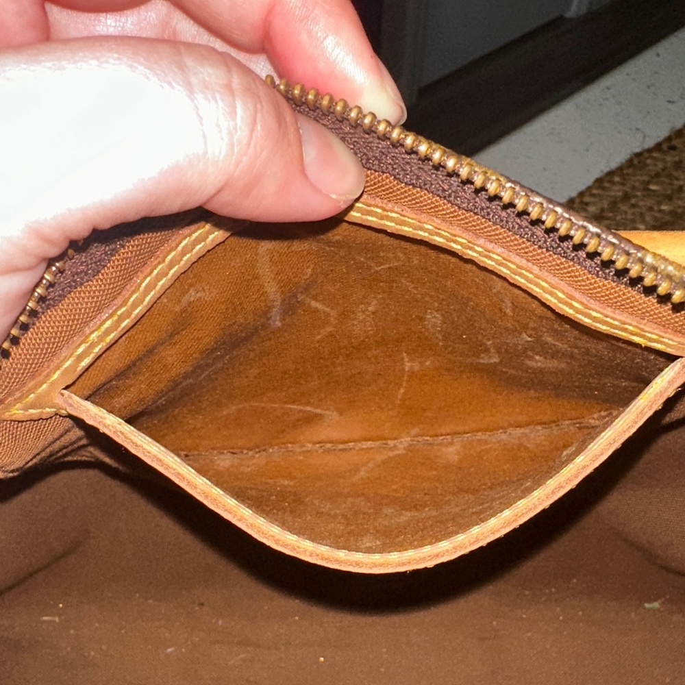 Louis Vuitton Monogram Speedy 30 - Picture 11 of 16